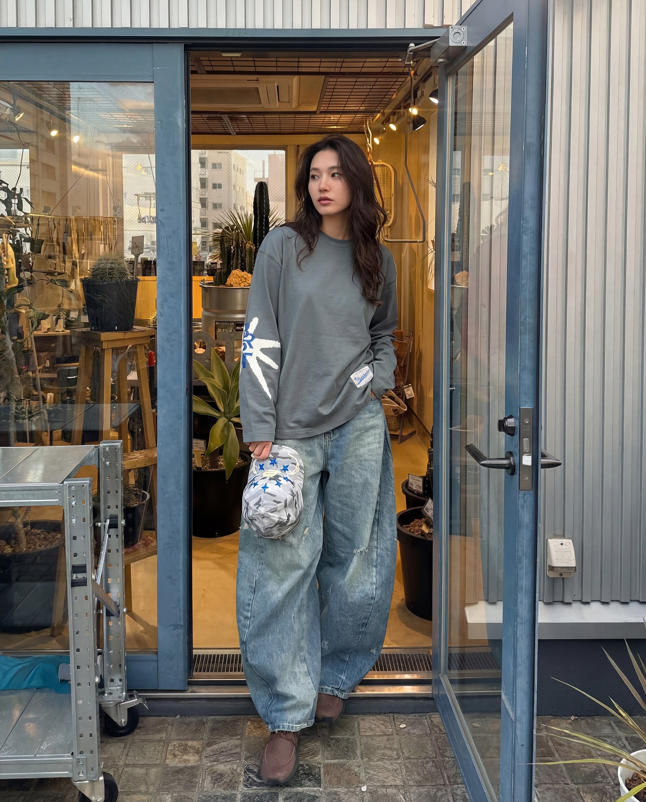 GREY BORN IN HEIGHTS LONGSLEEVE